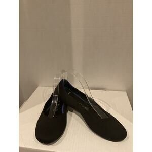 Rothy’s- The Flat - Black Ballet  Shoe with Round Toe - size 8.5